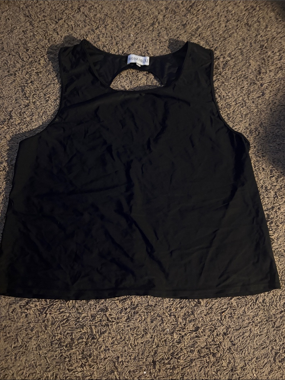 Hannah Nikole Black Keyhole Tank Top 22w